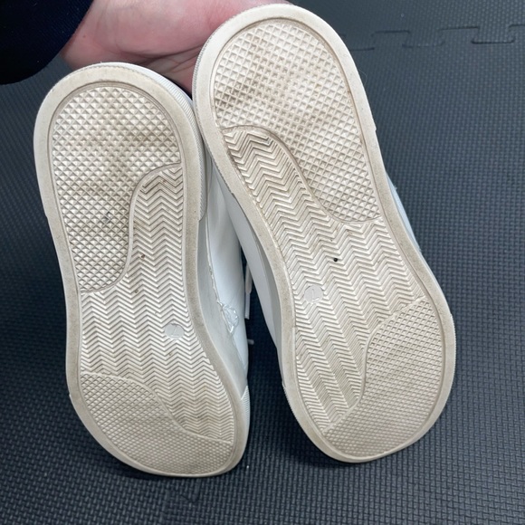 🖤STEVE🖤 By Steve Madden Sneakers - Picture 3 of 4